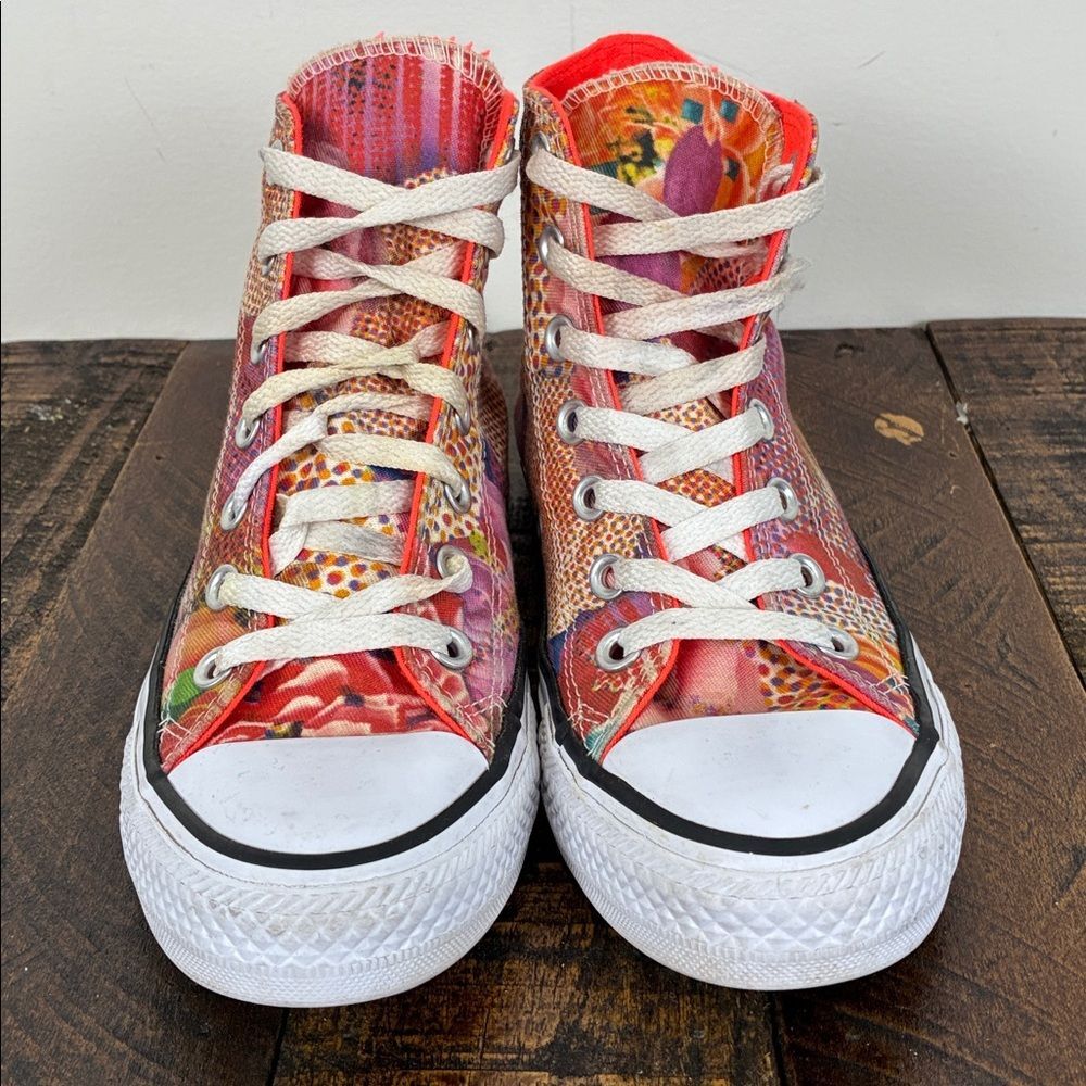 Converse Women’s 6 High Tops Digital Floral Lava Orange Chuck Taylor Sneakers - Picture 2 of 10